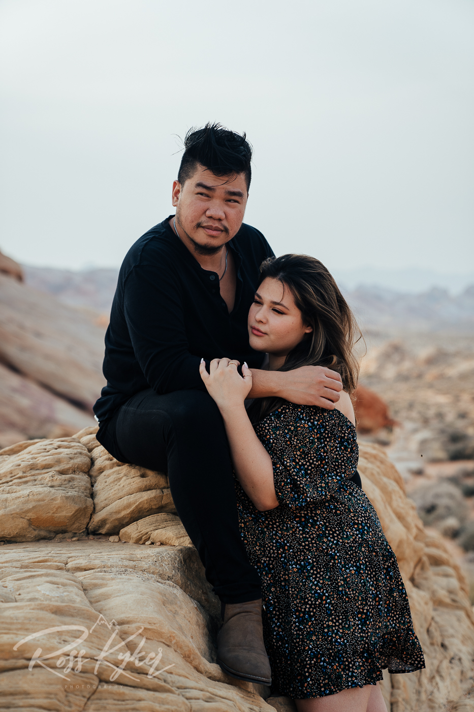 Valley of Fire Couples Session | Las Vegas Photographer
