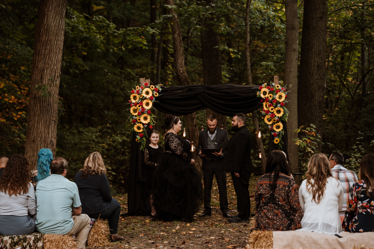 Ohio halloween wedding ceremony decor