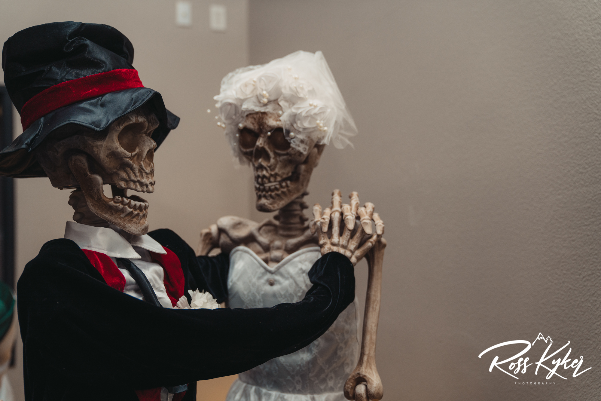 Halloween Wedding | Las Vegas, Nv