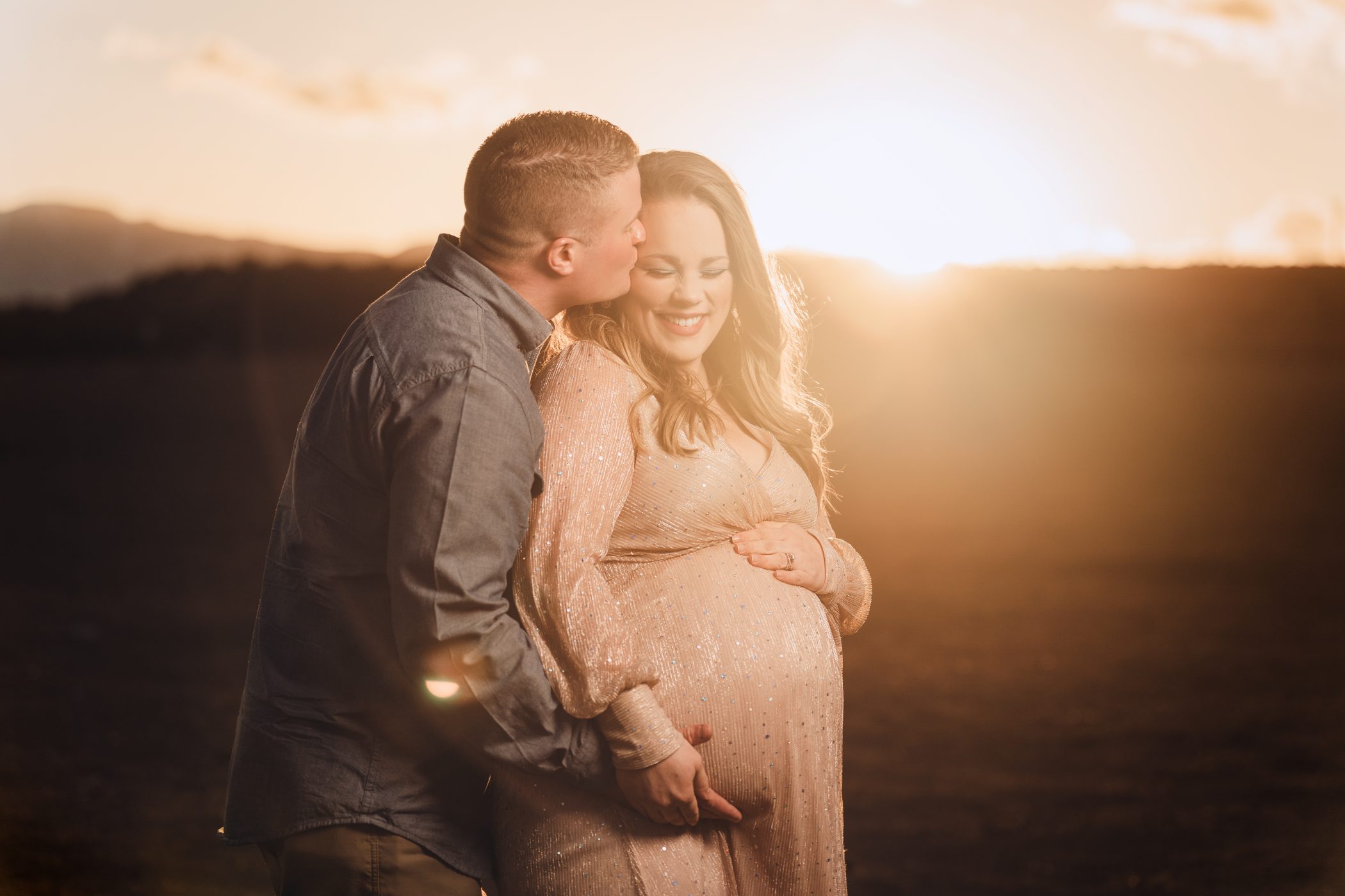 maternity photos of a couple in Colorado Springs